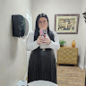 Meet your Posher, Pamela